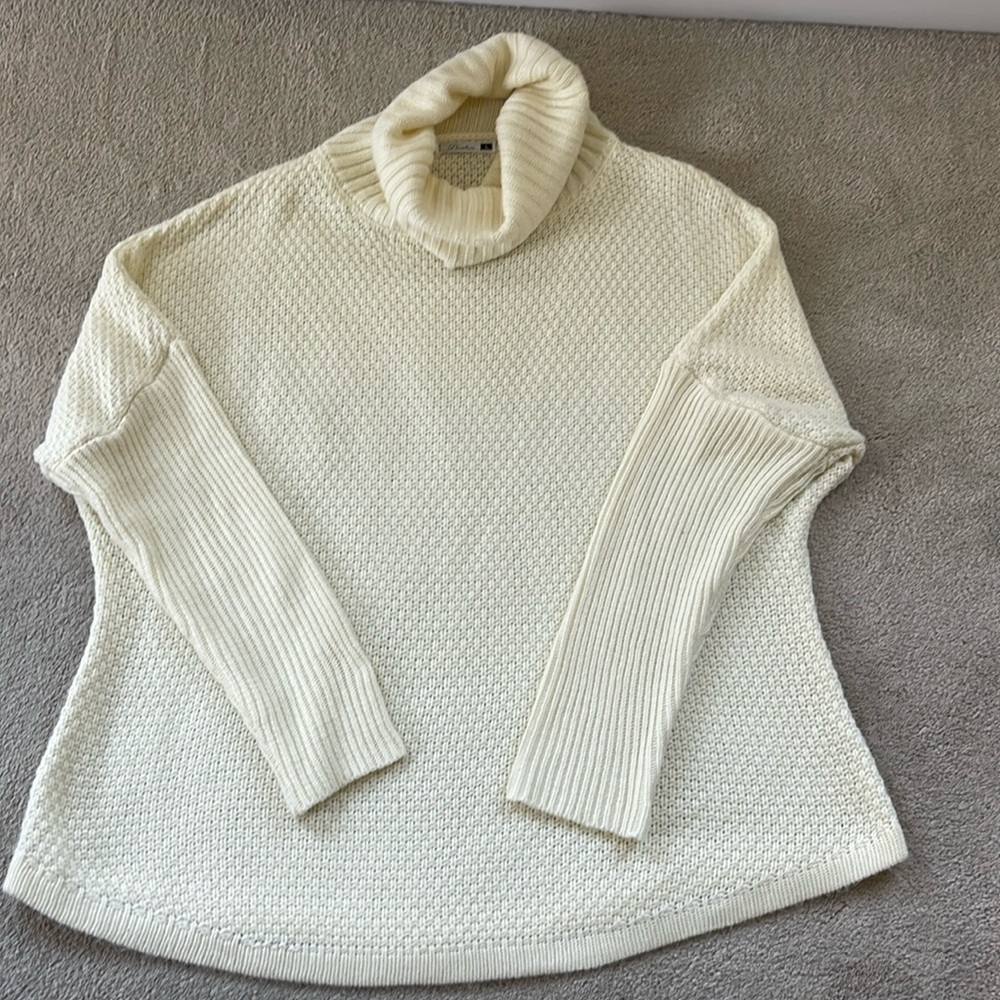 Dorose Cream Turtleneck Knit Sweater